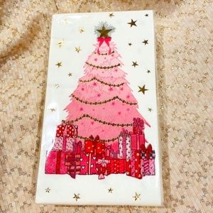 O25-New in Package Retro-Style Bright Pink Christmas Tree Guest Towels